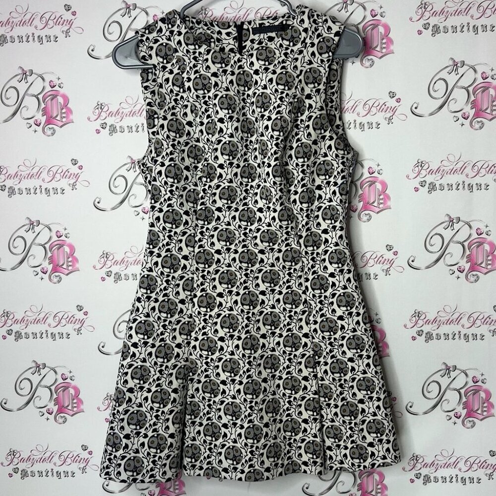 Zara trafaluc dress floral luxe pattern Black and White Floral Mini Dress